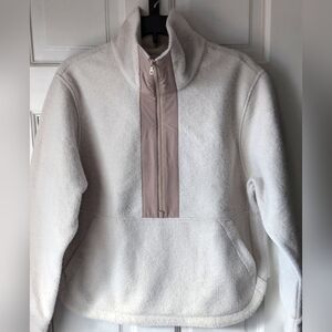 NWOT Alpine Cream Off White Heavy  Design Pullover Women's Size M